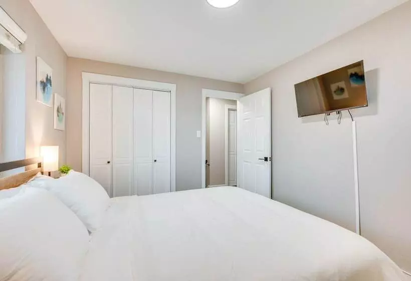 Dog Friendly Arvada Retreat W/ Fenced In Yard!