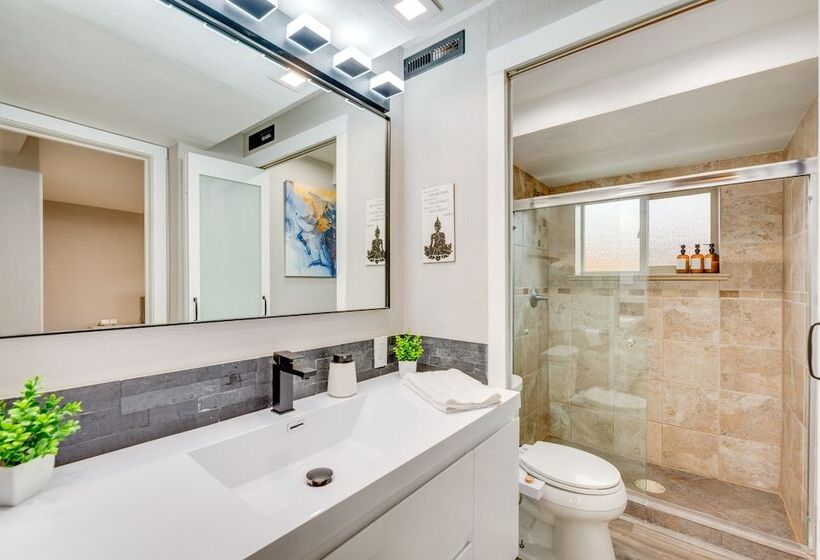 Dog Friendly Arvada Retreat W/ Fenced In Yard!