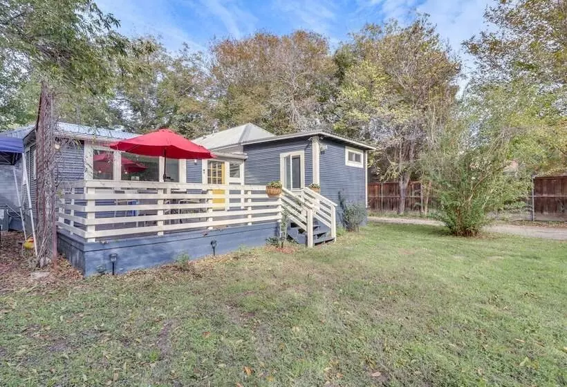 Family Friendly Bastrop Home   Walk To Downtown!