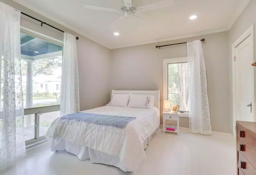 Family Friendly Bastrop Home   Walk To Downtown!