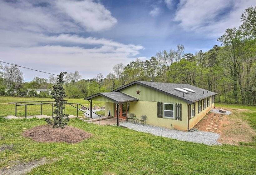 Ga Retreat ~ 10 Mi To Rock City Chattanooga!