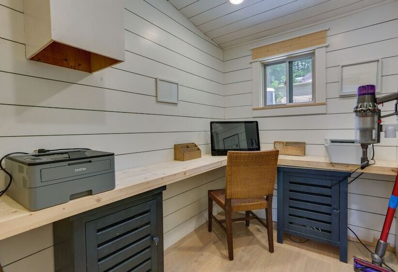 Georgia Home Overlooking Downtown Ball Ground!