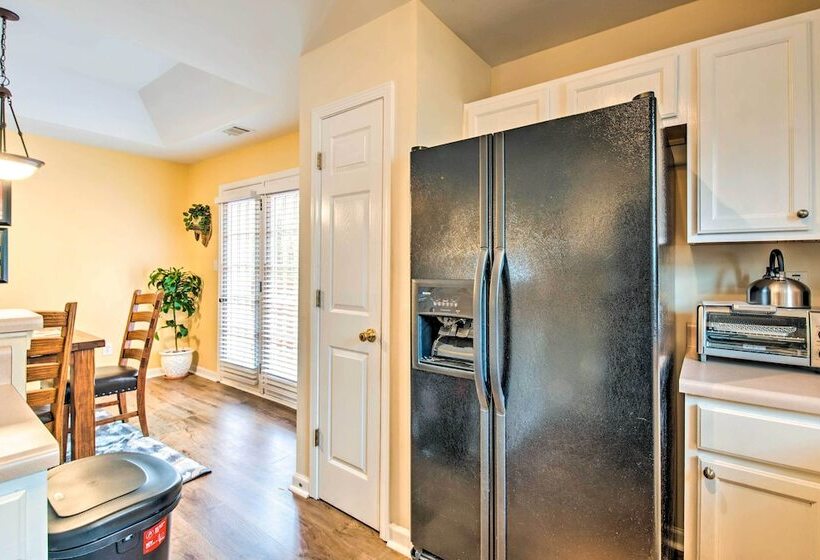 Central Austell Home W/ Furnished Deck & Grill!