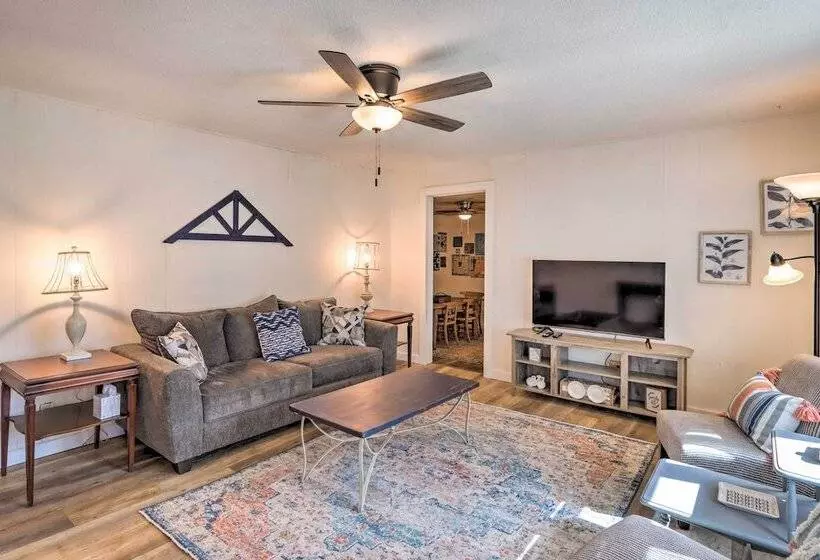 Georgia Vacation Home Near Blue Ridge Lake!