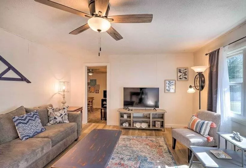 Georgia Vacation Home Near Blue Ridge Lake!