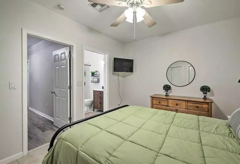 Huge Blairsville Cabin: Game Room + Mtn View!