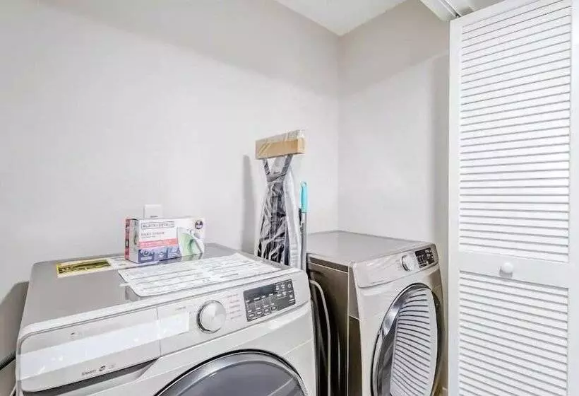 Isla Palma Singer Island