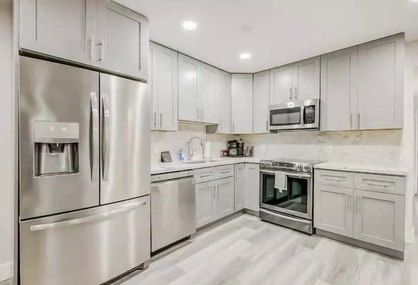 Isla Palma Singer Island