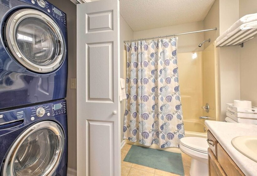 Quiet Lawrenceville Home Near Shopping & Parks!