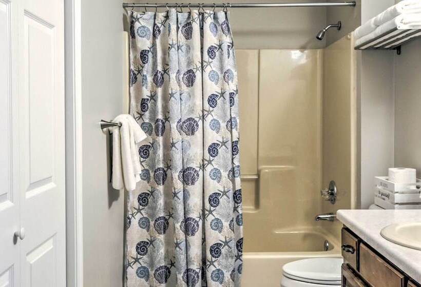 Quiet Lawrenceville Home Near Shopping & Parks!