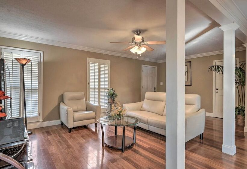 Lehigh Place Peaceful & Walkable Getaway!