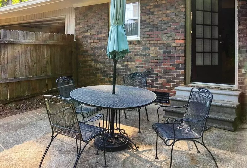 Lehigh Place    Peaceful & Walkable Getaway!