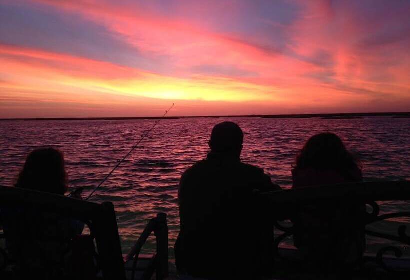 Little Blue Crab  Quaint Slidell Home: Near Lakes