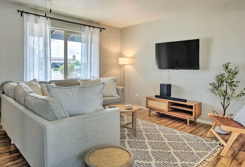 Lovely Tucson Home ~ Walk To Reid Park Zoo!