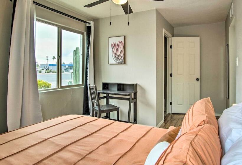 Lovely Tucson Home ~ Walk To Reid Park Zoo!