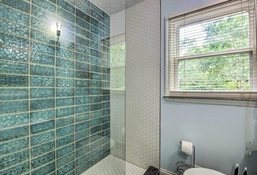 Mableton Home W/ Private Pool ~ 15 Mi To Atl!