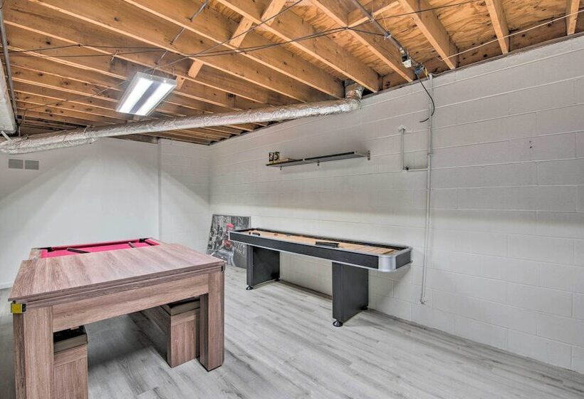 Mableton Home W/ Private Pool ~ 15 Mi To Atl!