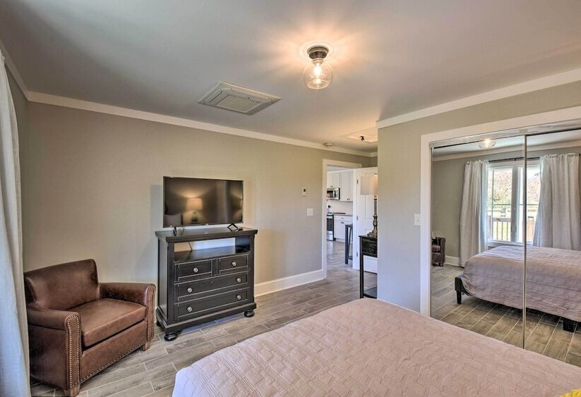 Modern Clarkesville Cottage W/ Decks & Patio!