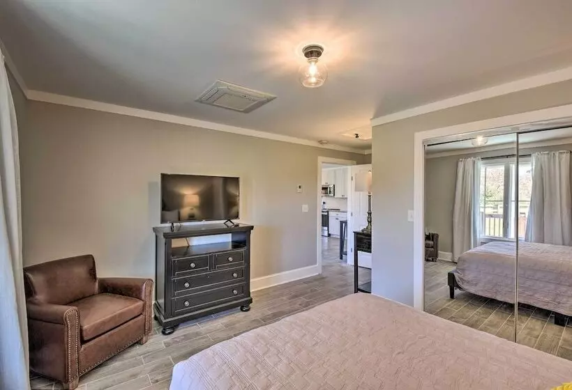 Modern Clarkesville Cottage W/ Decks & Patio!