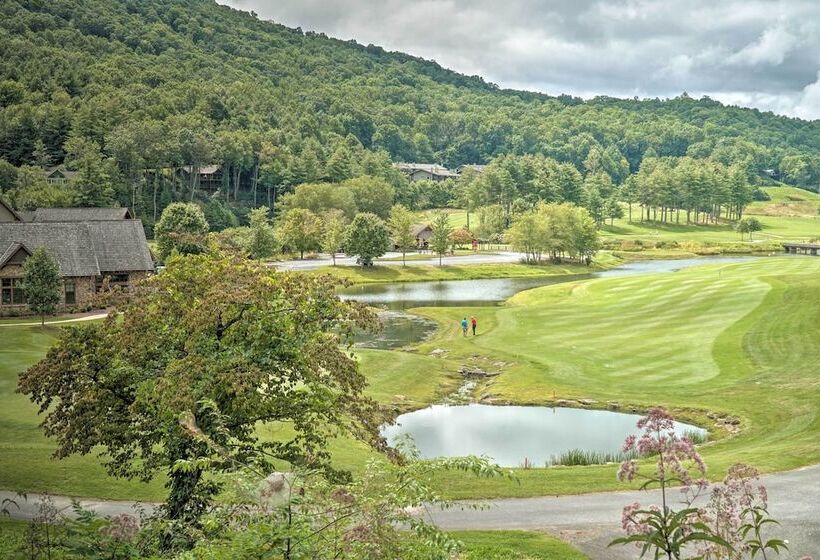 Modern Mountain Cabin W/ Resort Style Amenities!