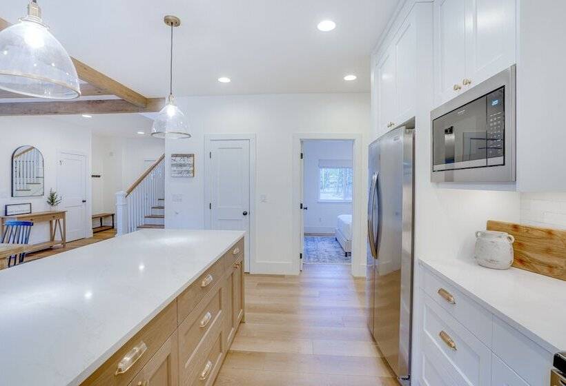 Mountain Home W/ Private Hot Tub & River Access!