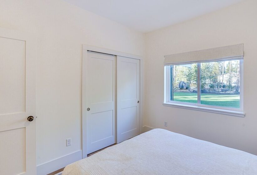 Mountain Home W/ Private Hot Tub & River Access!