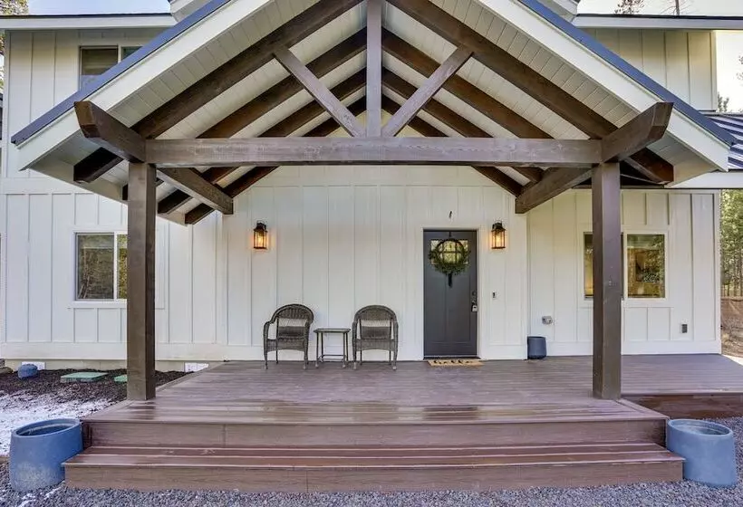Mountain Home W/ Private Hot Tub & River Access!