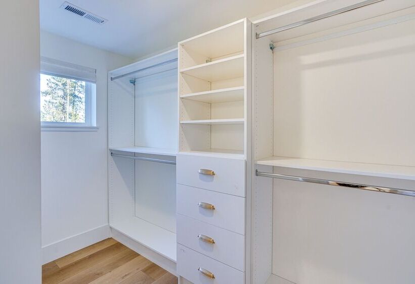 Mountain Home W/ Private Hot Tub & River Access!