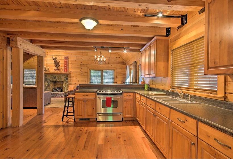 Peaceful Tignall Cabin On Strom Thurmond Lake!