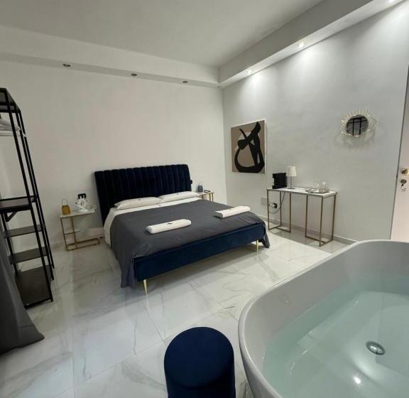 پانسیون Marmur Luxury Room