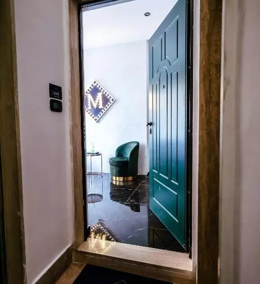 پانسیون Marmur Luxury Room