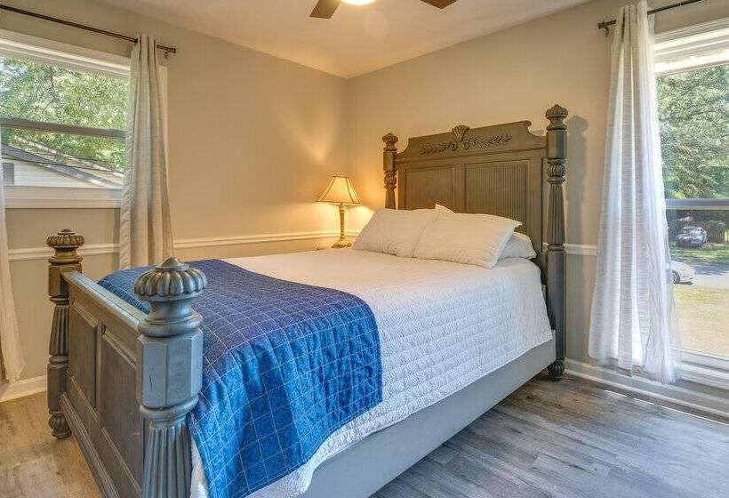 Pet Friendly Rex Vacation Rental: 18 Mi To Atlanta