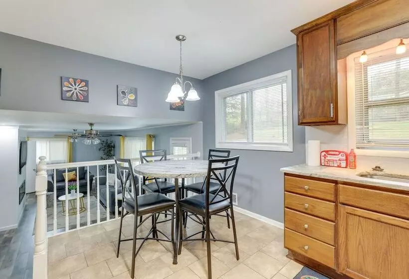 Quiet Decatur Home W/ Patio 13 Mi To Dtwn Atlanta!