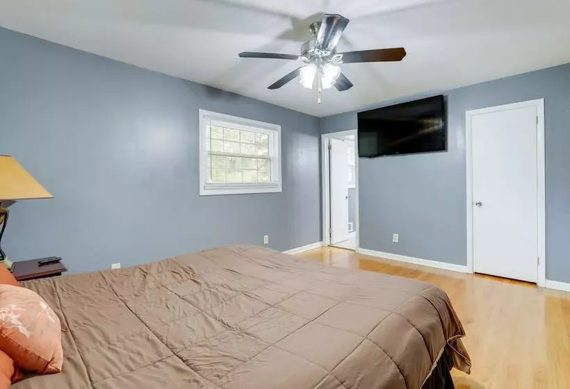Quiet Decatur Home W/ Patio 13 Mi To Dtwn Atlanta!