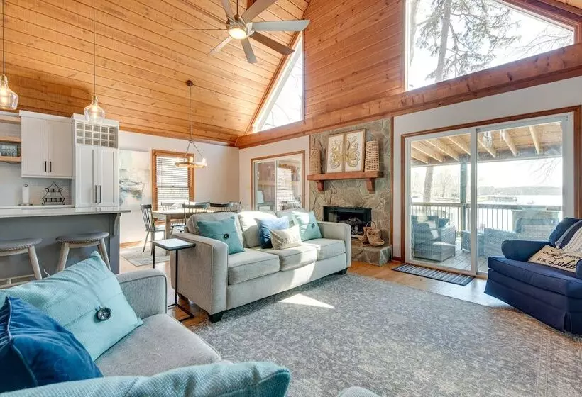Quiet Lakefront Eatonton House W/ Boat Dock!