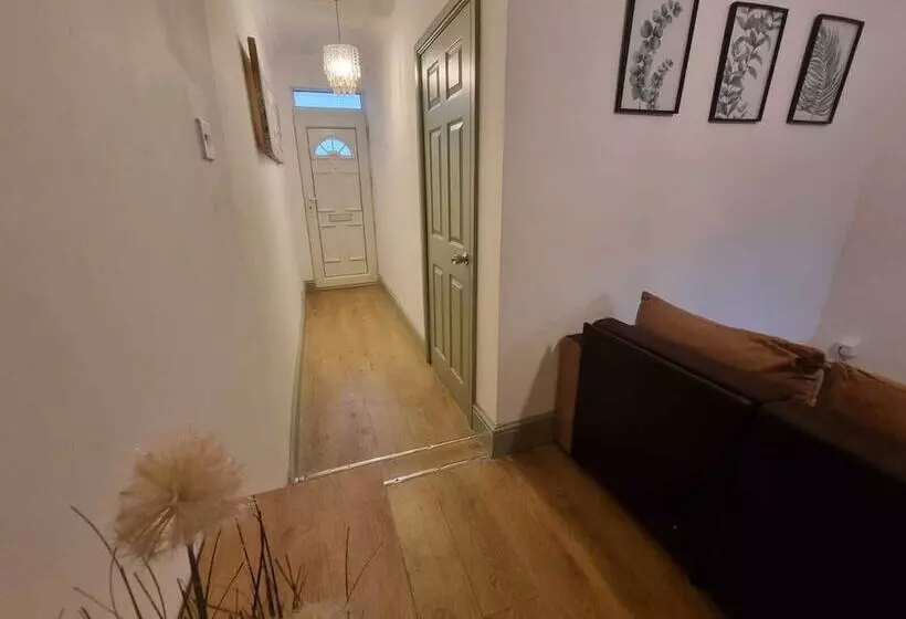 レジデンス Elegant 4 Bed House In Dartford