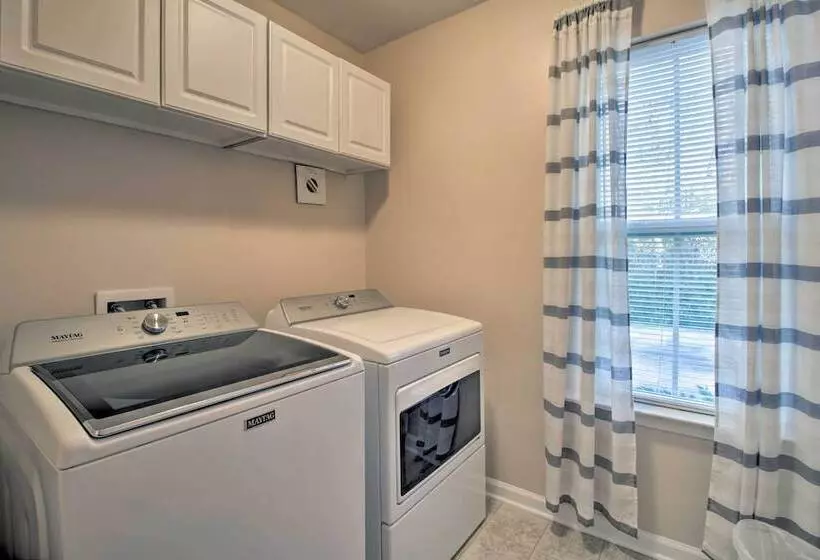 Rincon Home W/ Game Room, 18 Mi To Savannah!