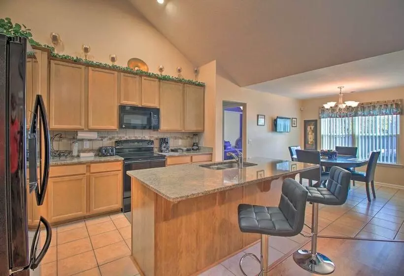 Rincon Home W/ Game Room, 18 Mi To Savannah!