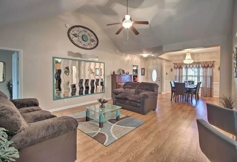 Rincon Home W/ Game Room, 18 Mi To Savannah!