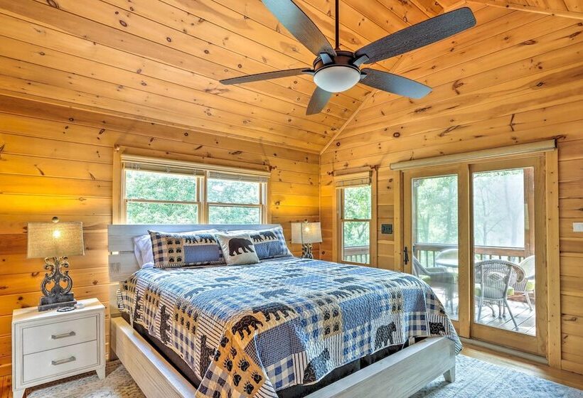 Serene Blue Ridge Cabin ~ 3 Mi To Downtown!