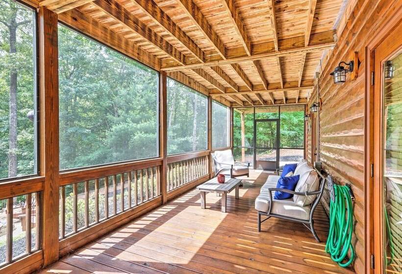 Serene Blue Ridge Cabin ~ 3 Mi To Downtown!