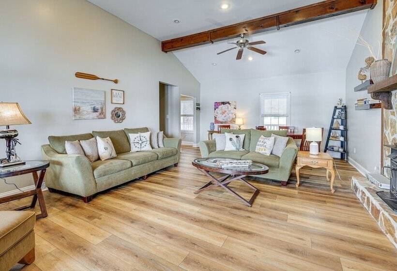 Lake Sinclair Retreat W/ Big Water Views & Dock!