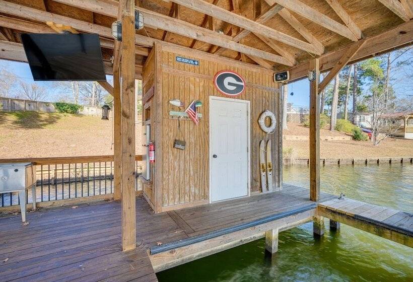 Lake Sinclair Retreat W/ Big Water Views & Dock!