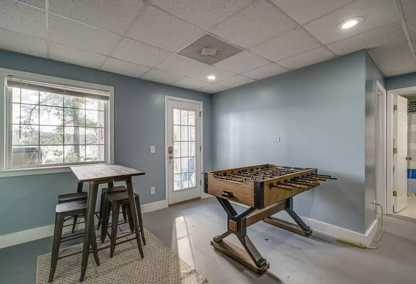 Lake Sinclair Retreat W/ Big Water Views & Dock!