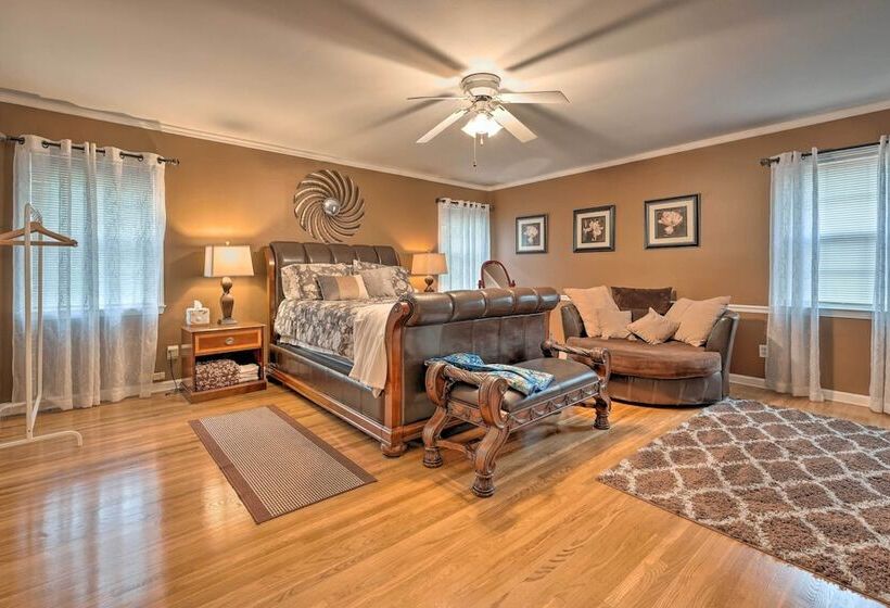 Spacious Memphis Home   Walk To Graceland