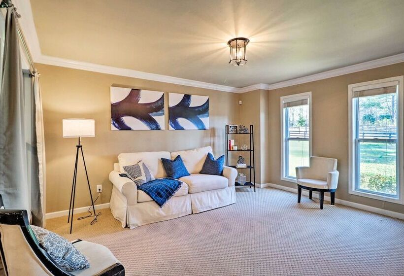 Spacious Stockbridge Manor: Pool Table, 2 Kitchens