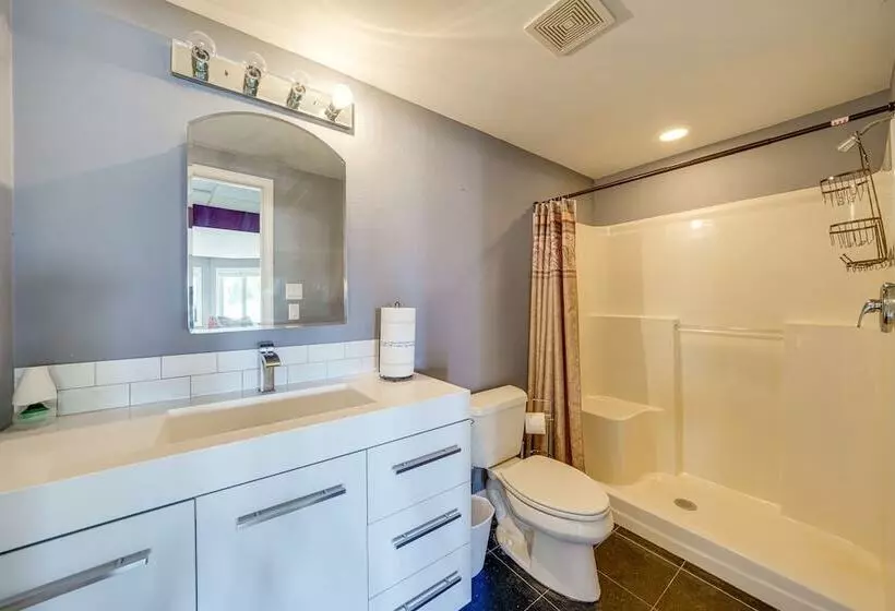 Stunning Mokena Home W/ Pool + Deck W/ Lake View!