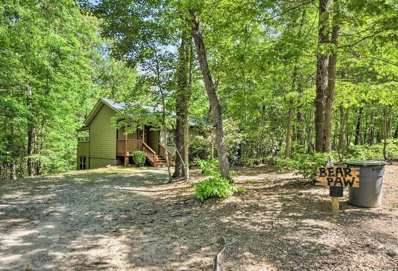 The Bear Paw At The Sautee Mountain Retreat