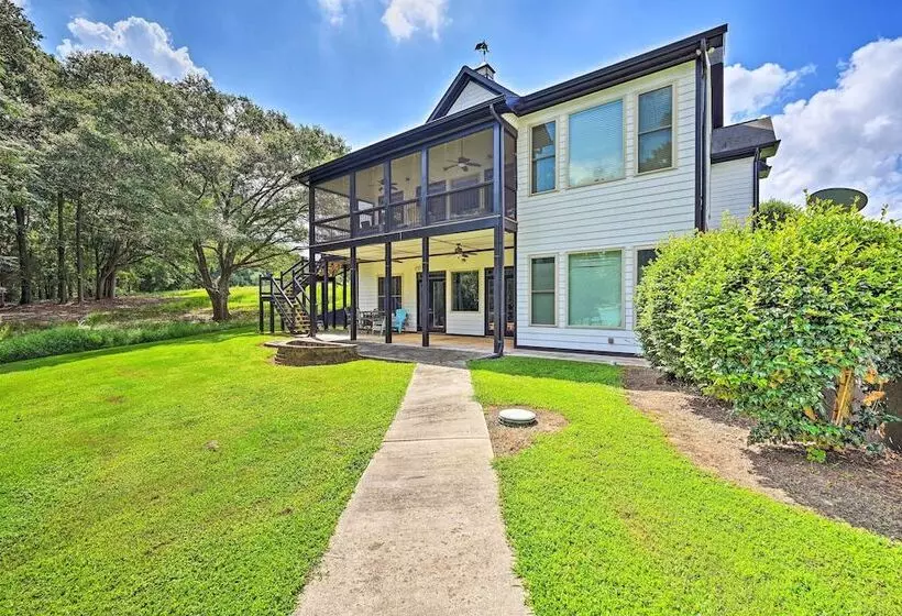 Upscale Family Home W/ Dock On Lake Hartwell!