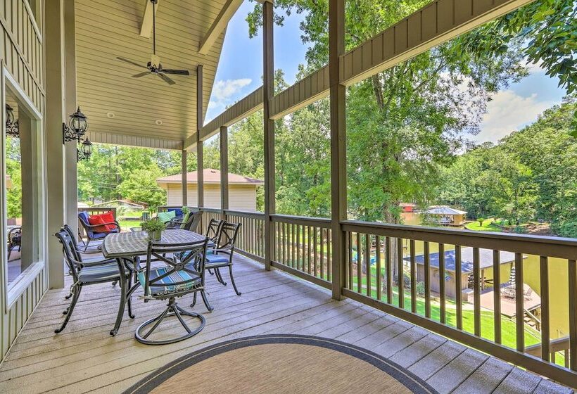 Waterfront Eatonton Escape W/ Private Hot Tub!